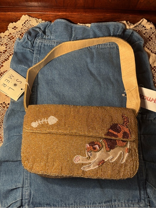 T.J.Maxx Handbags - T.J.Maxx Gold Beaded Crossbody Bag with Cat Embroidery